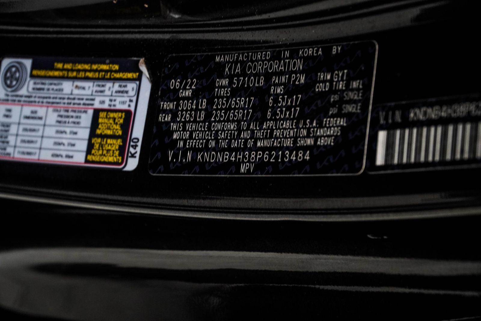 2023 Kia Carnival LX