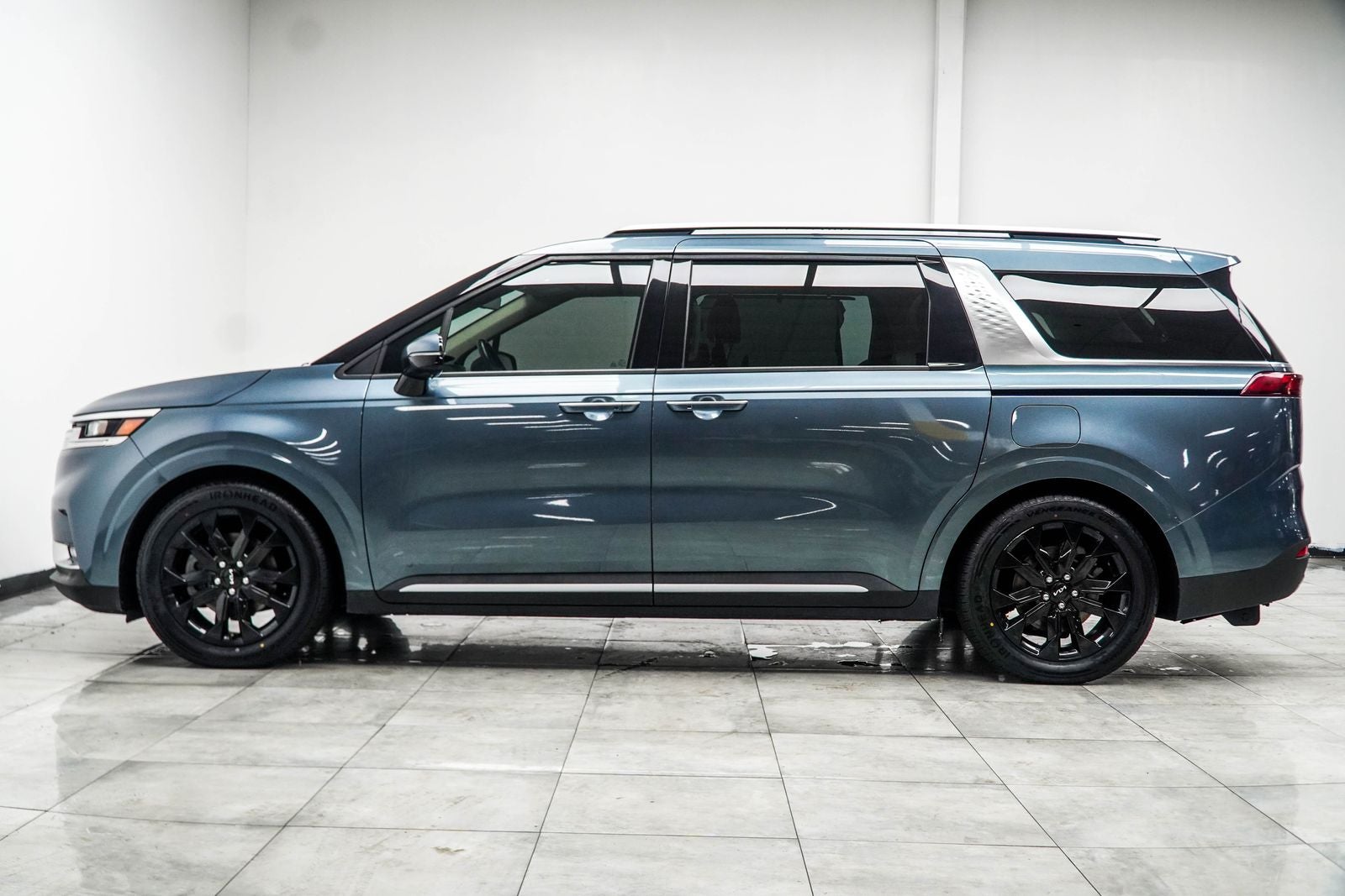 2022 Kia Carnival SX Prestige