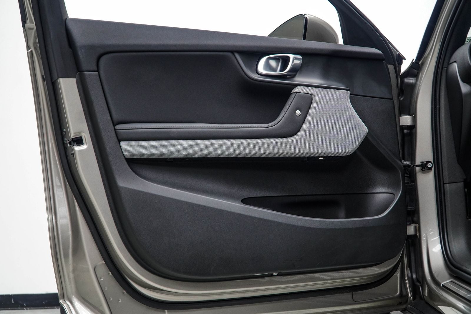 2022 Polestar 2 Long Range Dual Motor