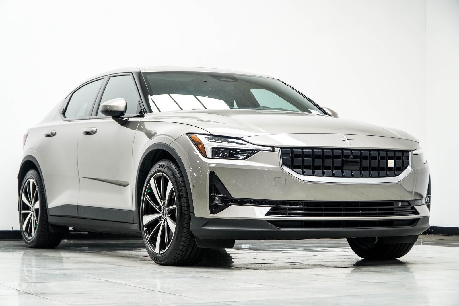2022 Polestar 2 Long Range Dual Motor