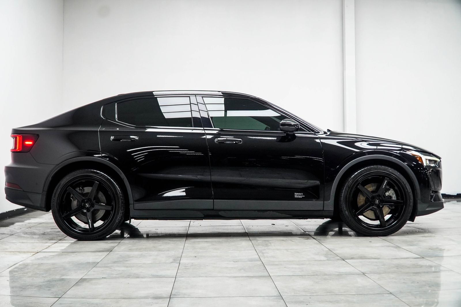 2022 Polestar 2 Long Range Dual Motor