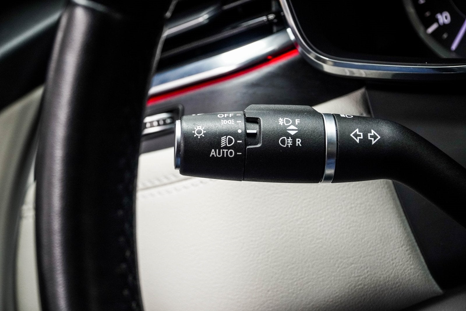 2023 Jaguar F-PACE P400 R-Dynamic S