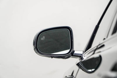 2024 Jaguar XF R-Dynamic SE