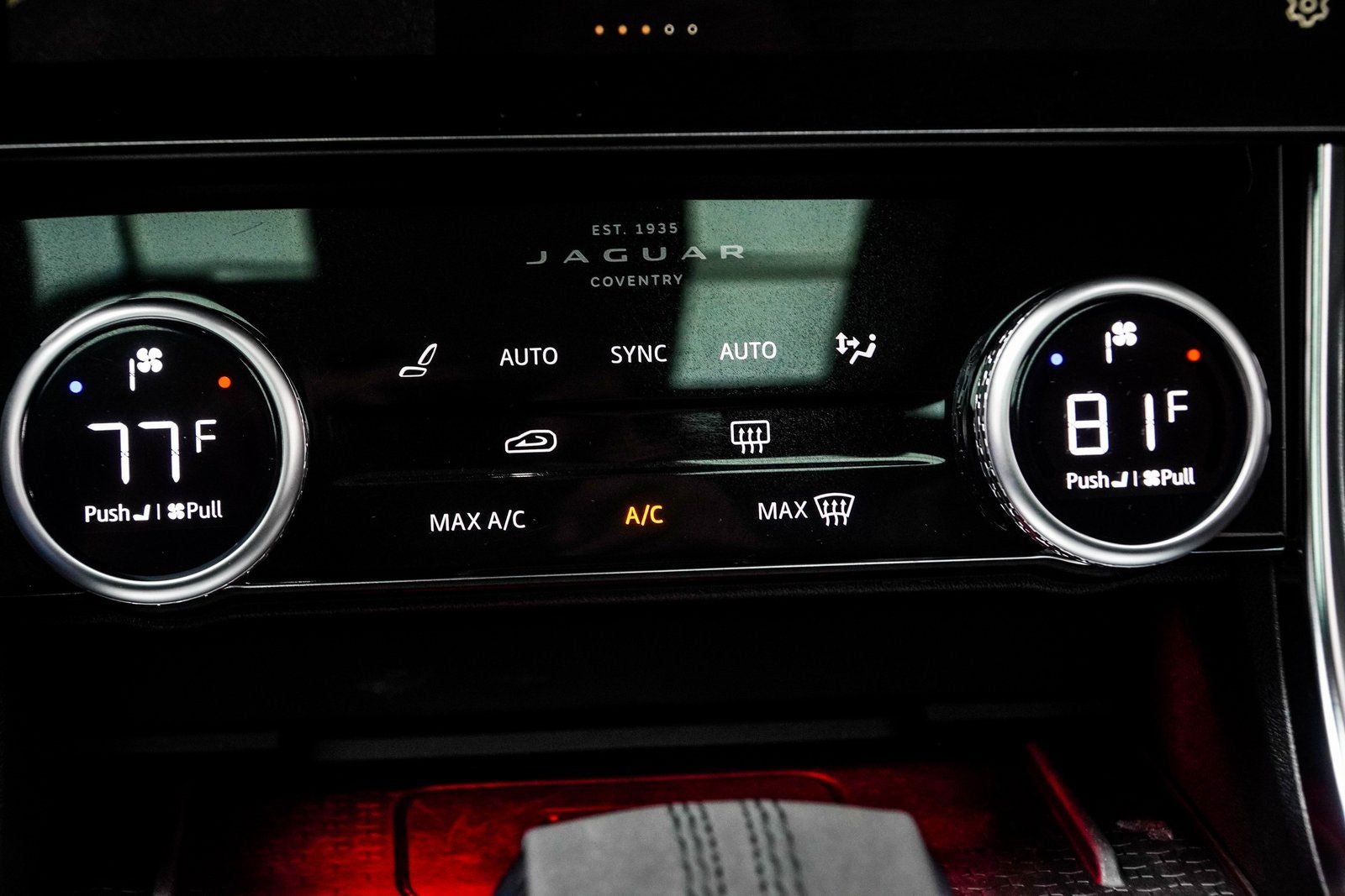 2024 Jaguar XF R-Dynamic SE