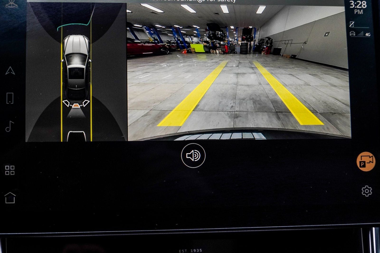 2024 Jaguar XF R-Dynamic SE