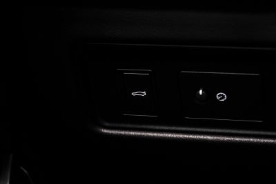 2024 Jaguar XF R-Dynamic SE