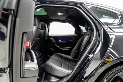 2024 Jaguar XF R-Dynamic SE