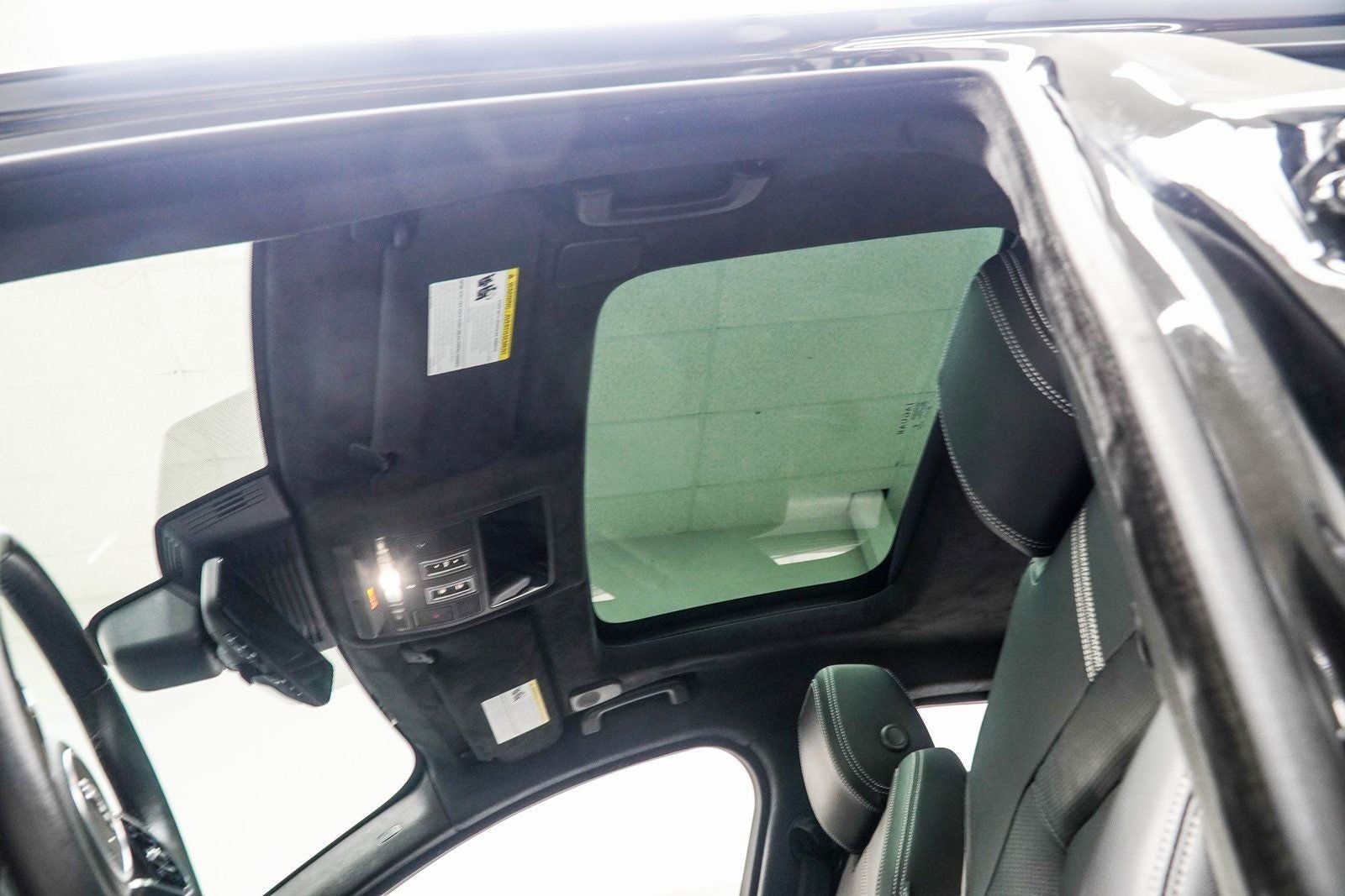 2024 Jaguar XF R-Dynamic SE