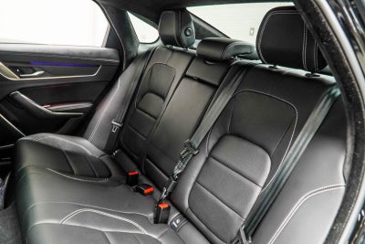 2024 Jaguar XF R-Dynamic SE