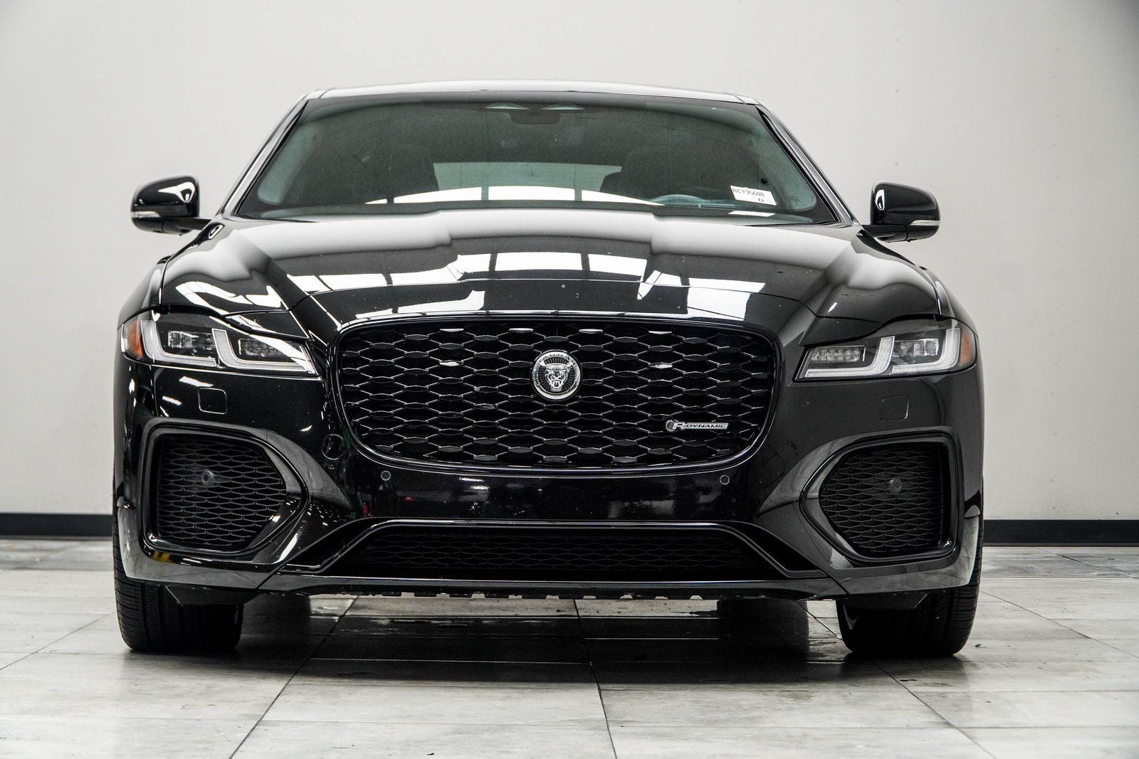 2024 Jaguar XF R-Dynamic SE