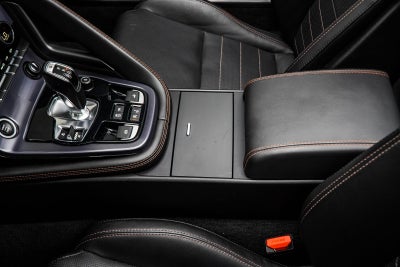 2019 Jaguar F-TYPE R