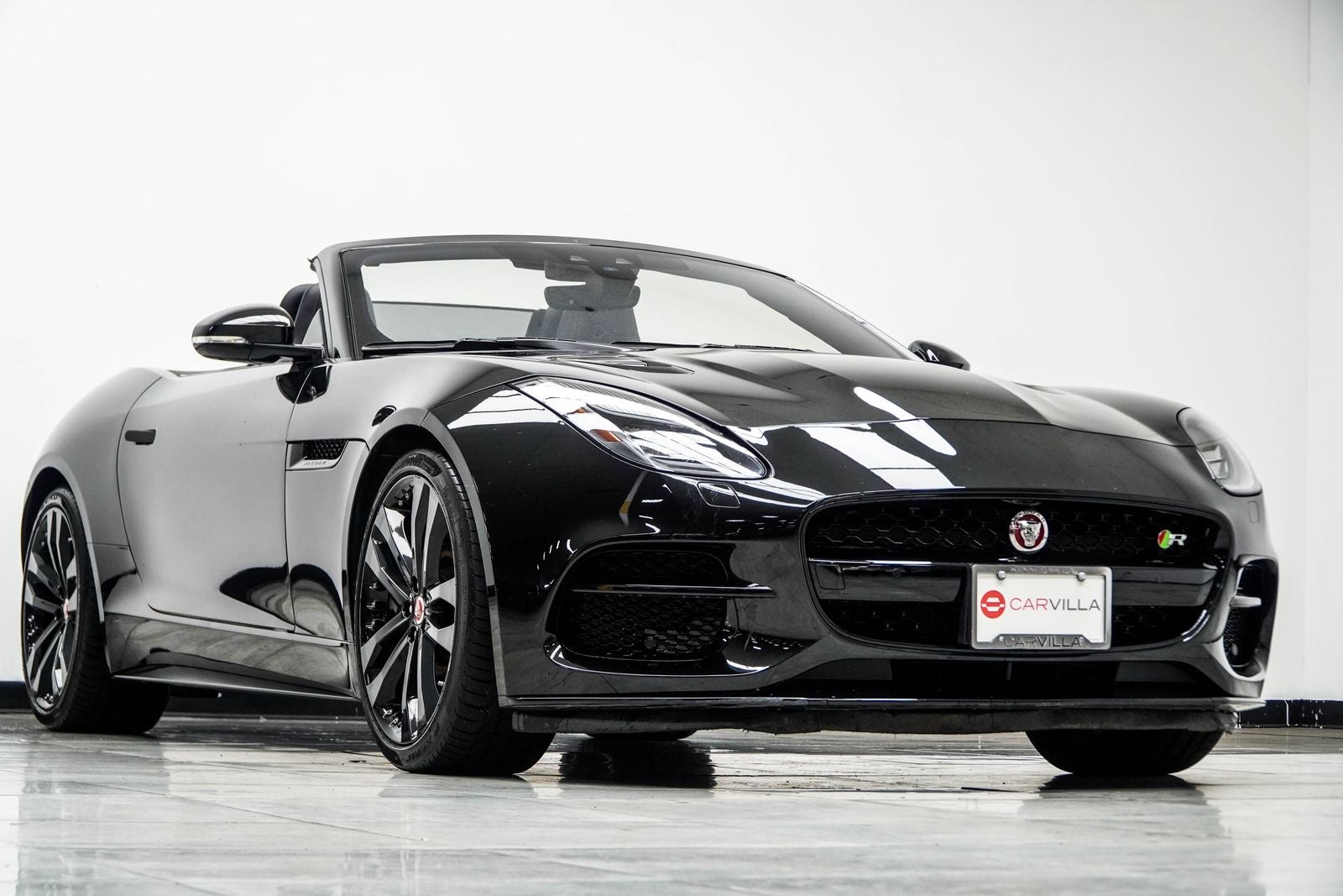 2019 Jaguar F-TYPE R