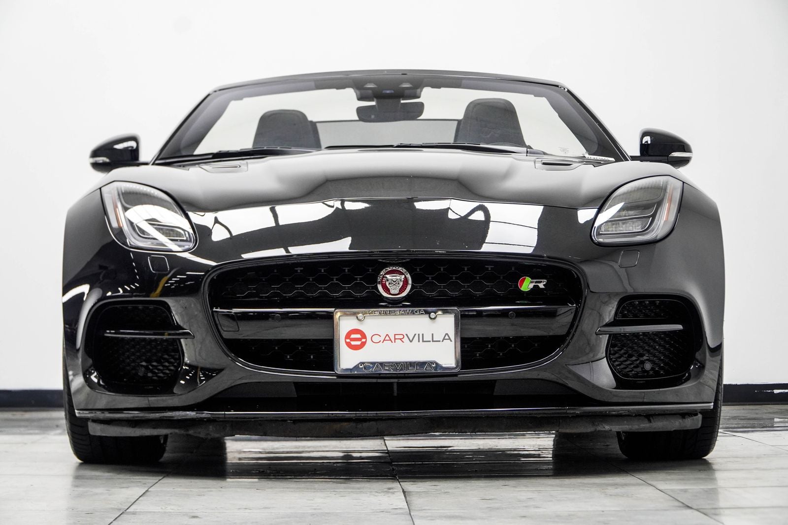 2019 Jaguar F-TYPE R