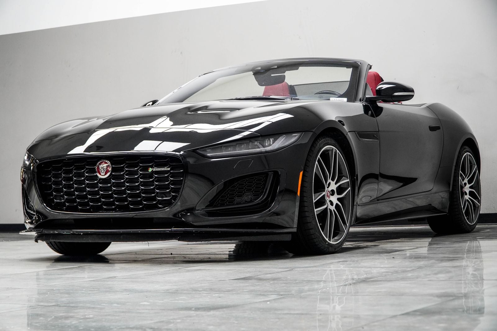 2023 Jaguar F-TYPE P450