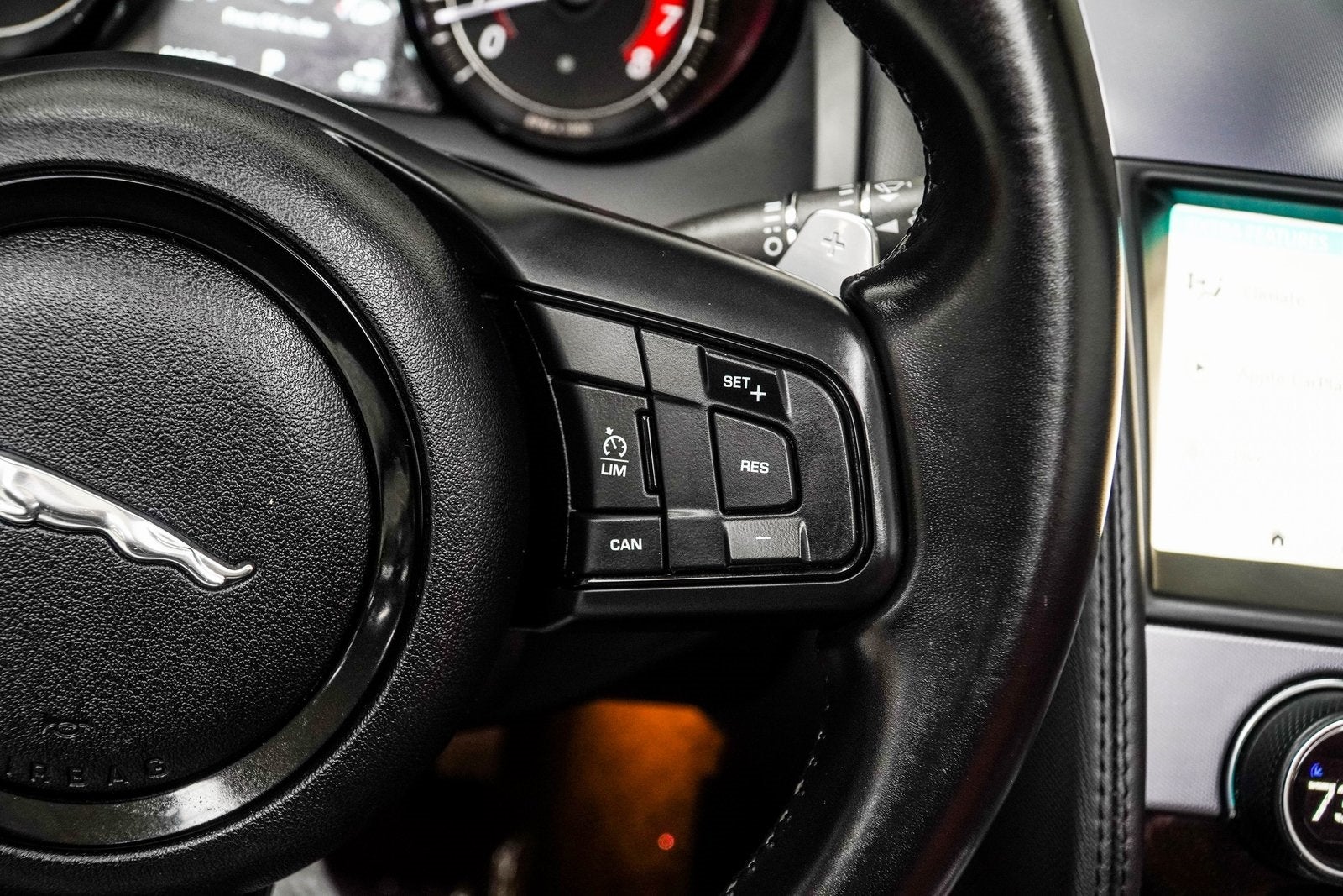 2019 Jaguar F-TYPE P300