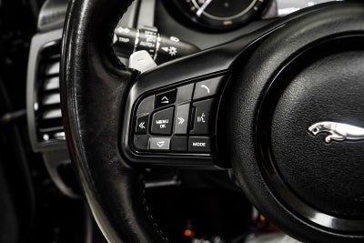 2019 Jaguar F-TYPE P300