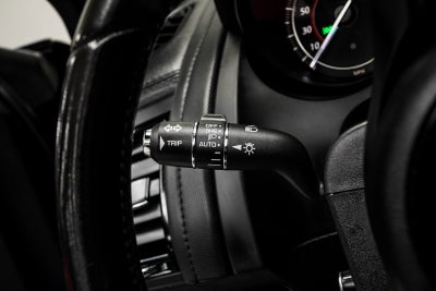 2019 Jaguar F-TYPE P300