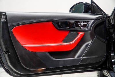 2019 Jaguar F-TYPE P300