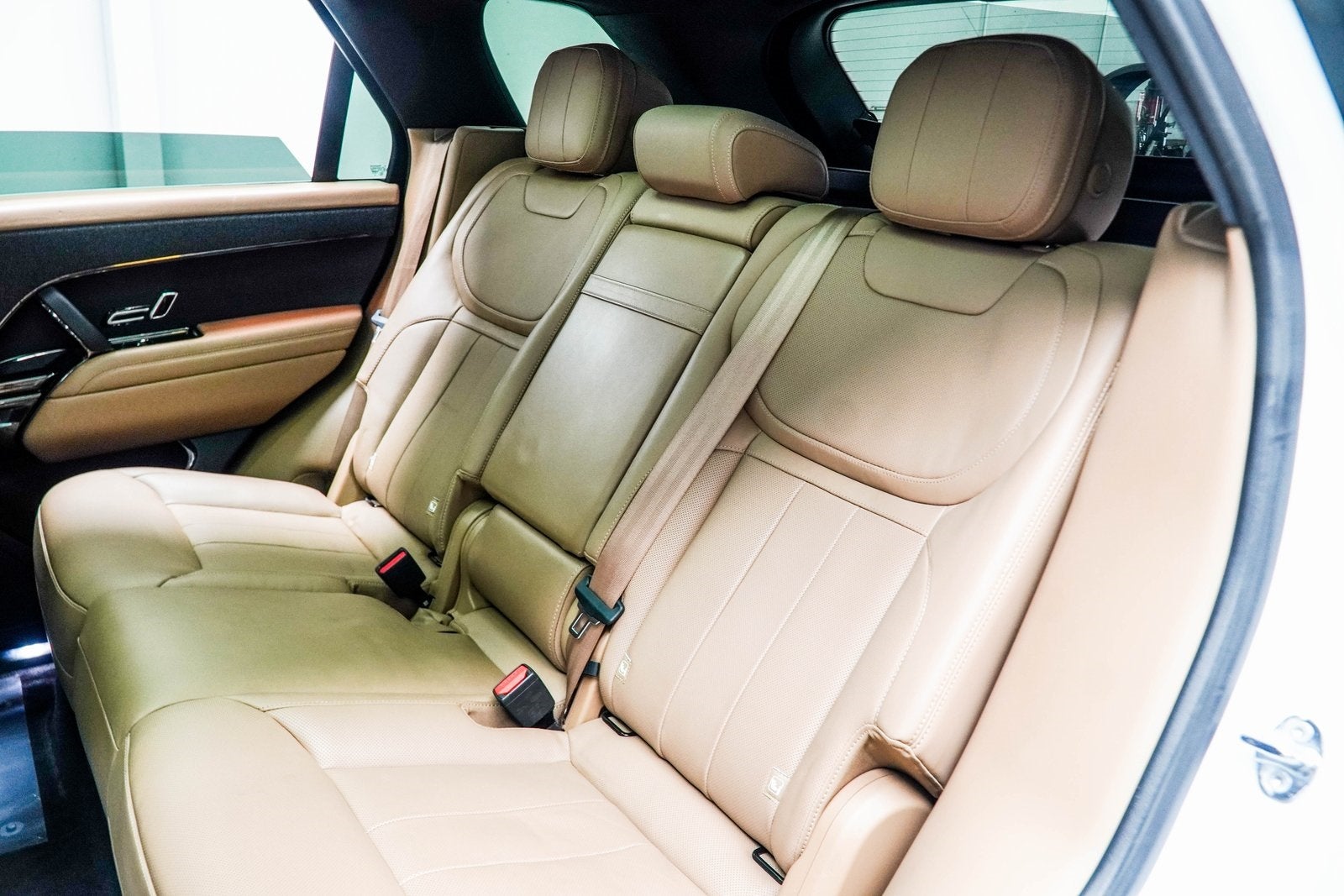 2023 Land Rover Range Rover Sport SE