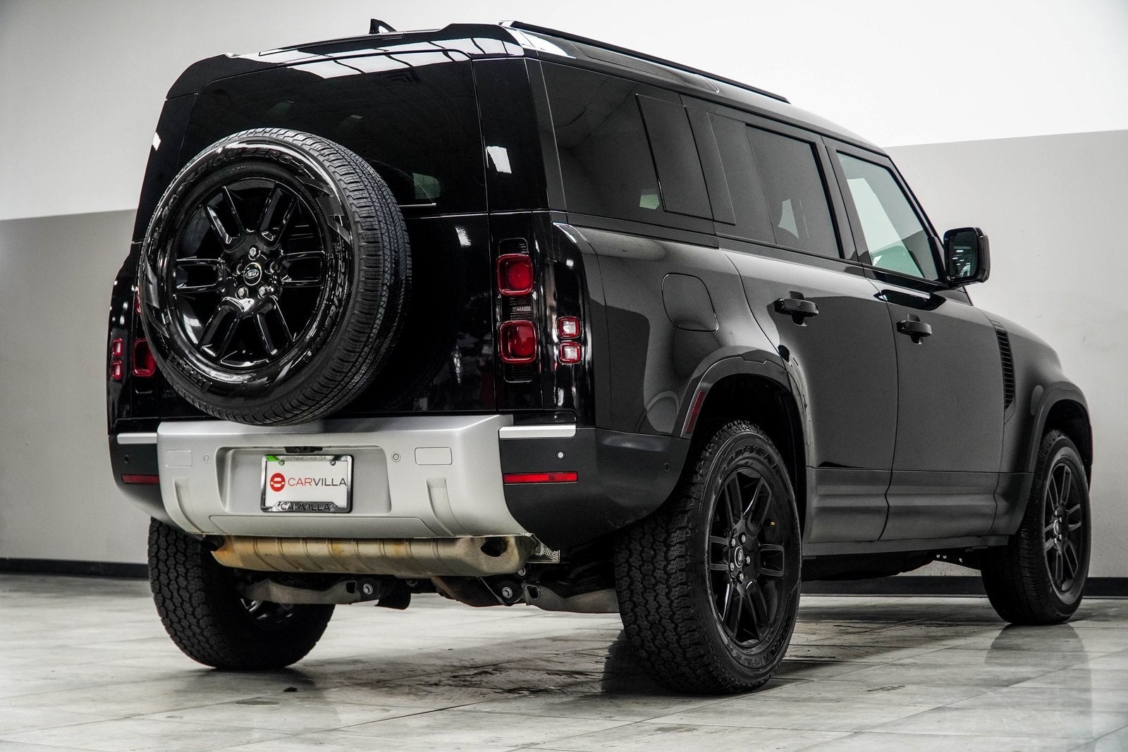 2025 Land Rover Defender 110 S