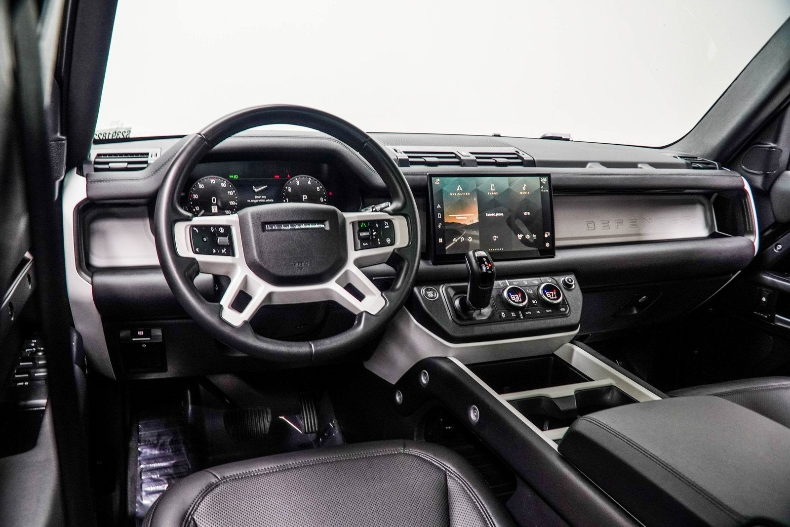 2025 Land Rover Defender 110 S