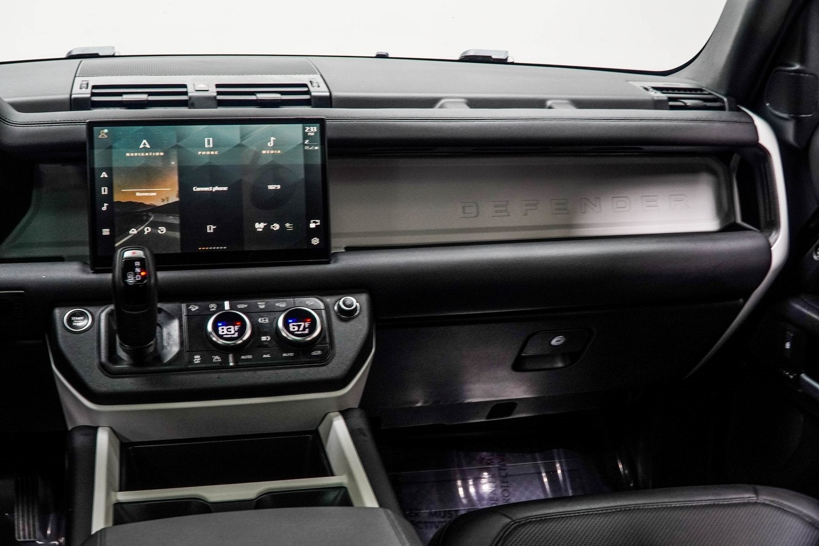 2025 Land Rover Defender 110 S