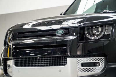 2025 Land Rover Defender 110 S