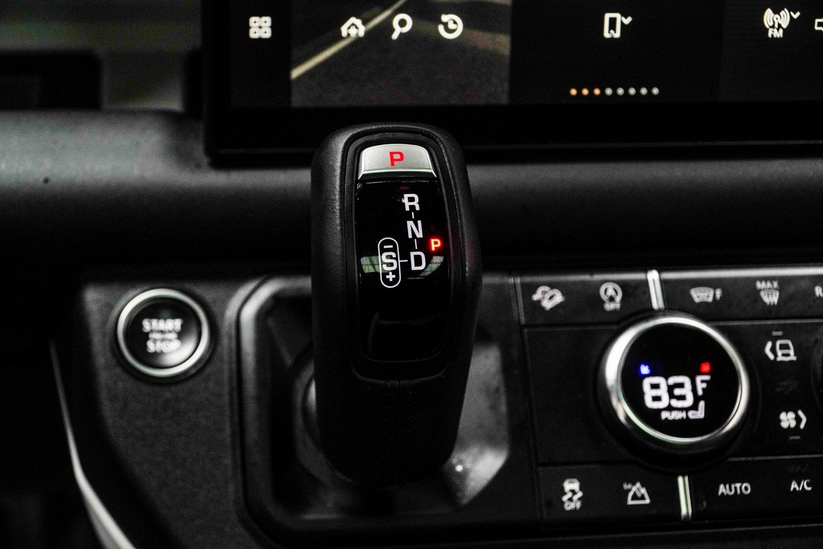 2025 Land Rover Defender 110 S