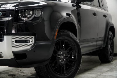 2025 Land Rover Defender 110 S