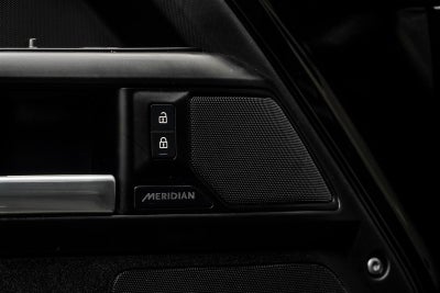 2025 Land Rover Defender 110 S