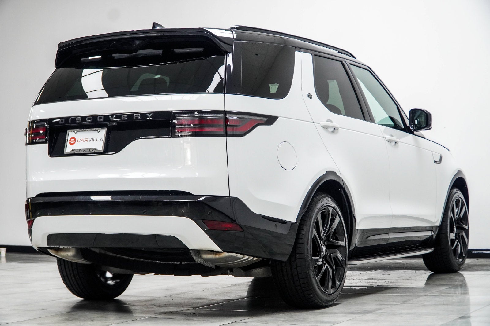 2024 Land Rover Discovery Dynamic SE