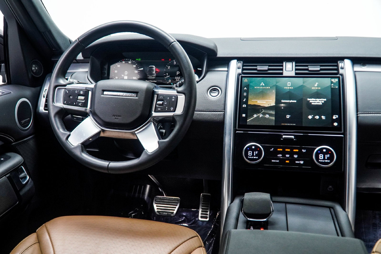 2024 Land Rover Discovery Dynamic SE