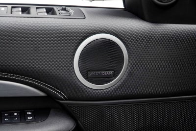 2024 Land Rover Discovery Dynamic SE