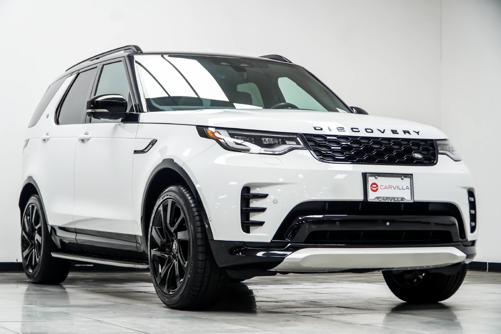 2024 Land Rover Discovery Dynamic SE