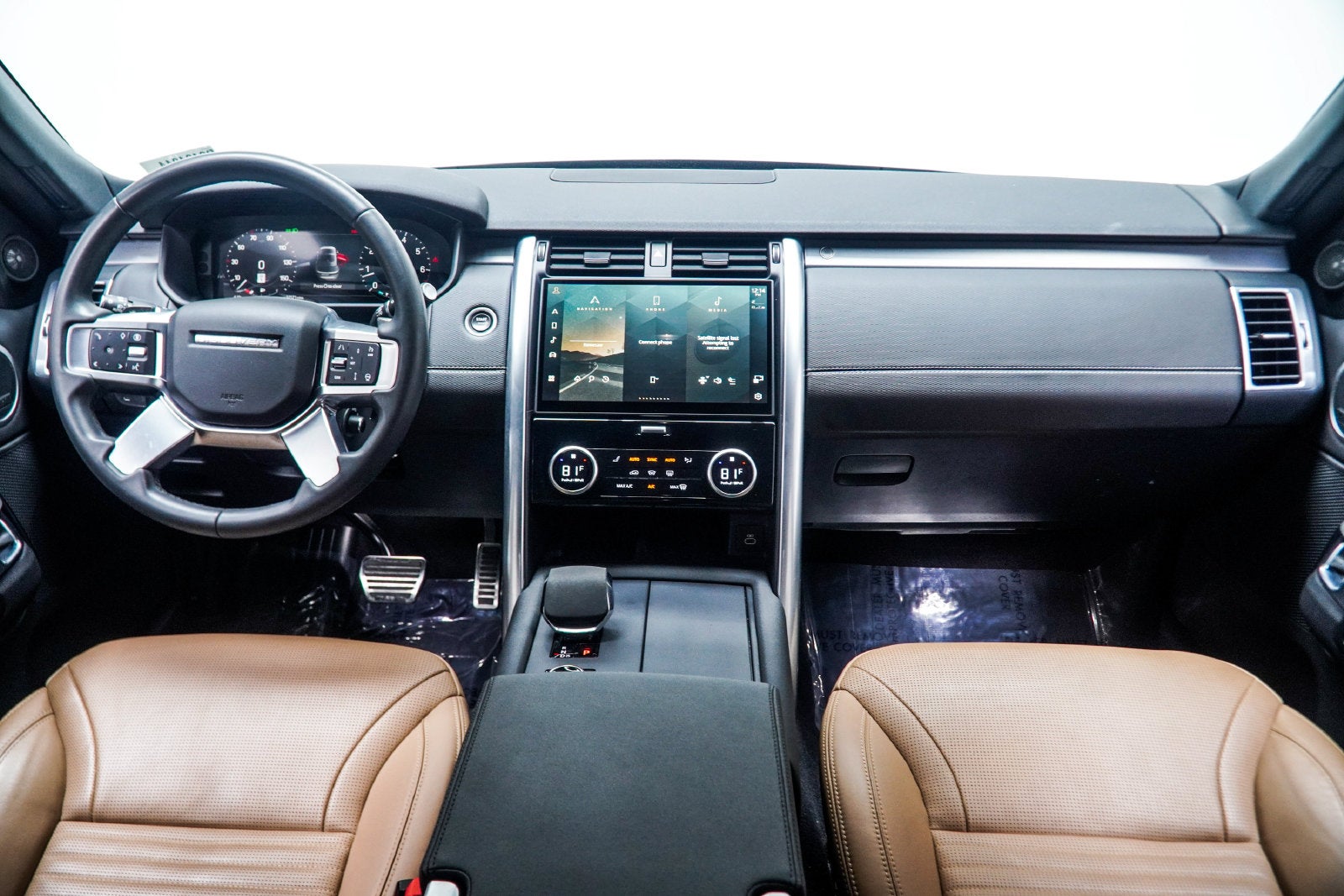 2024 Land Rover Discovery Dynamic SE