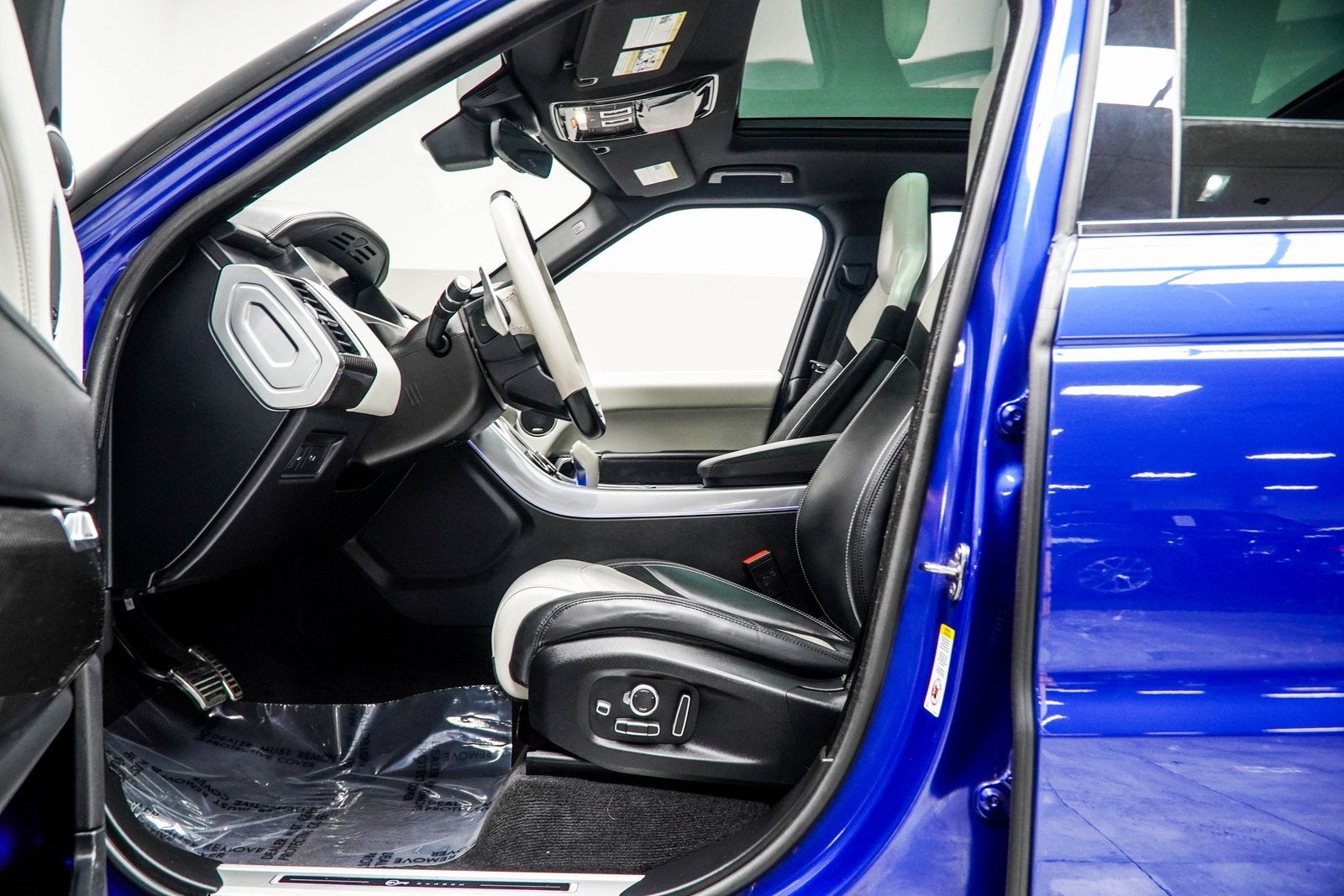 2021 Land Rover Range Rover Sport SVR