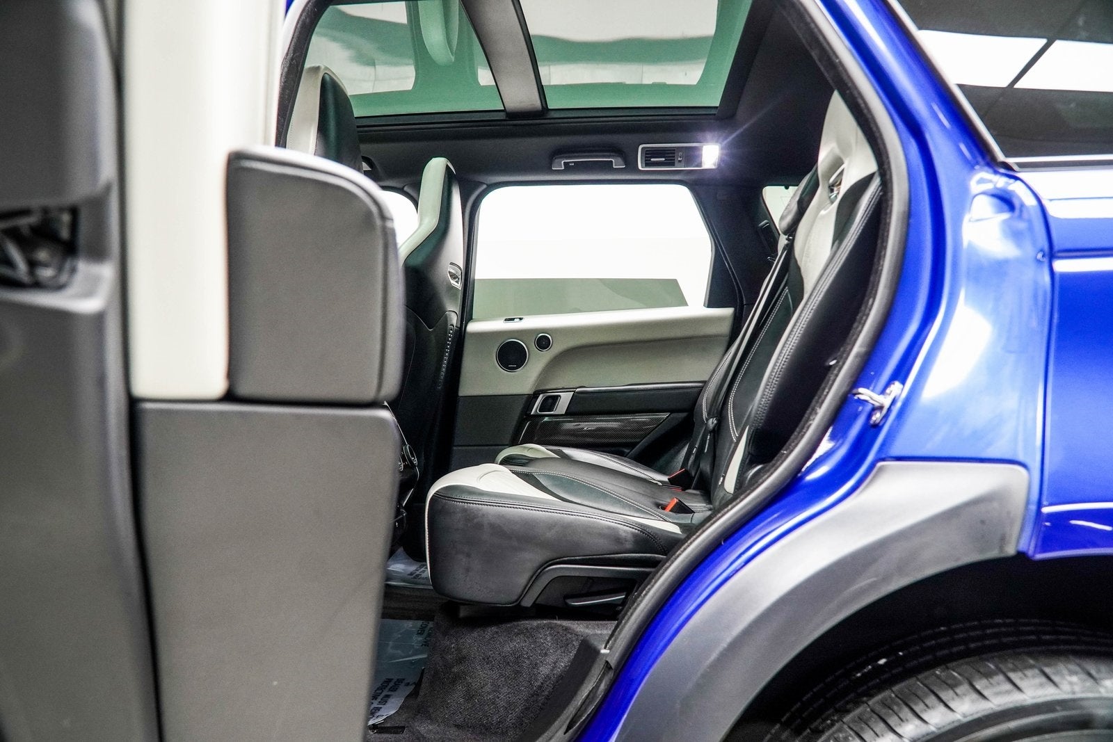 2021 Land Rover Range Rover Sport SVR