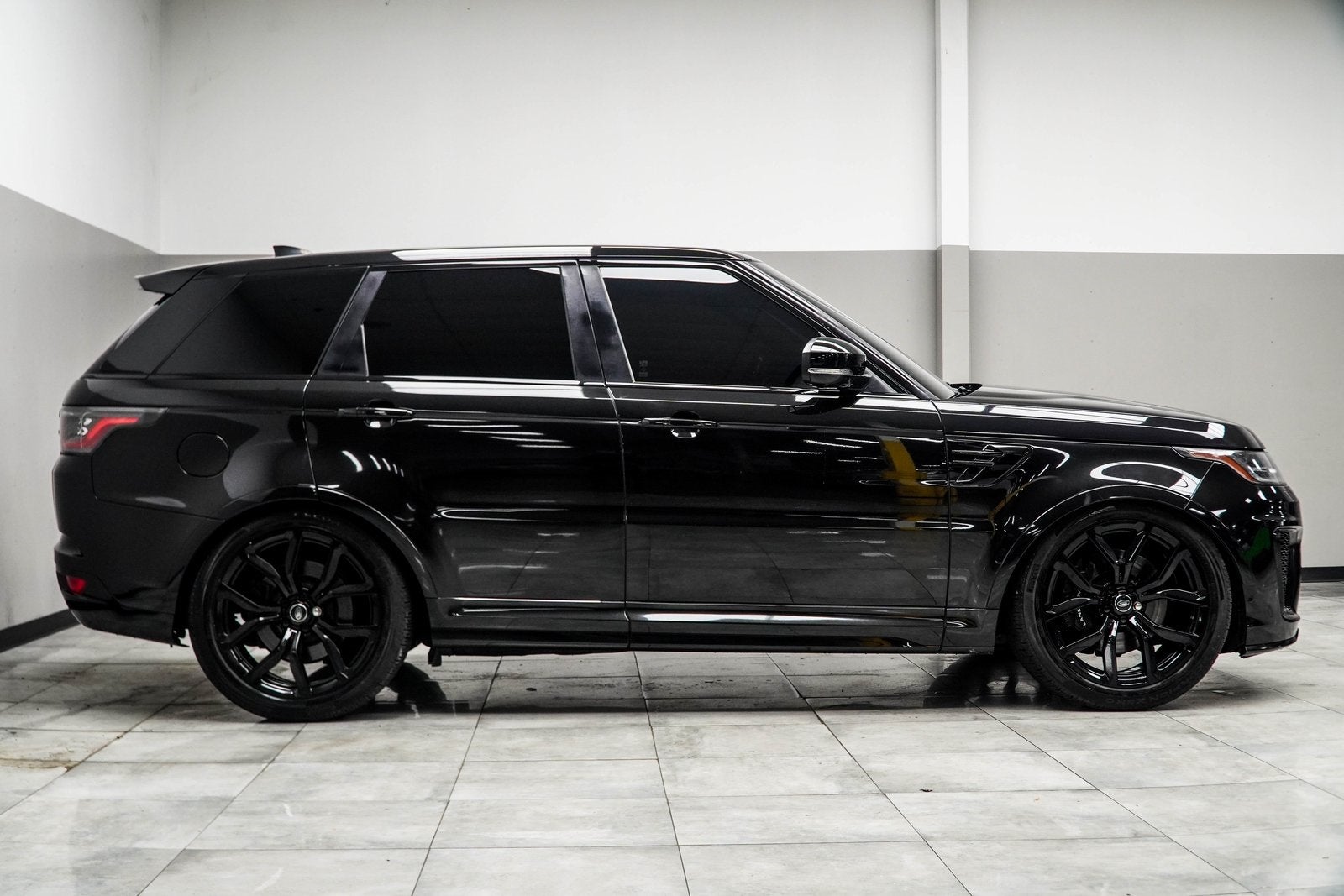 2019 Land Rover Range Rover Sport SVR