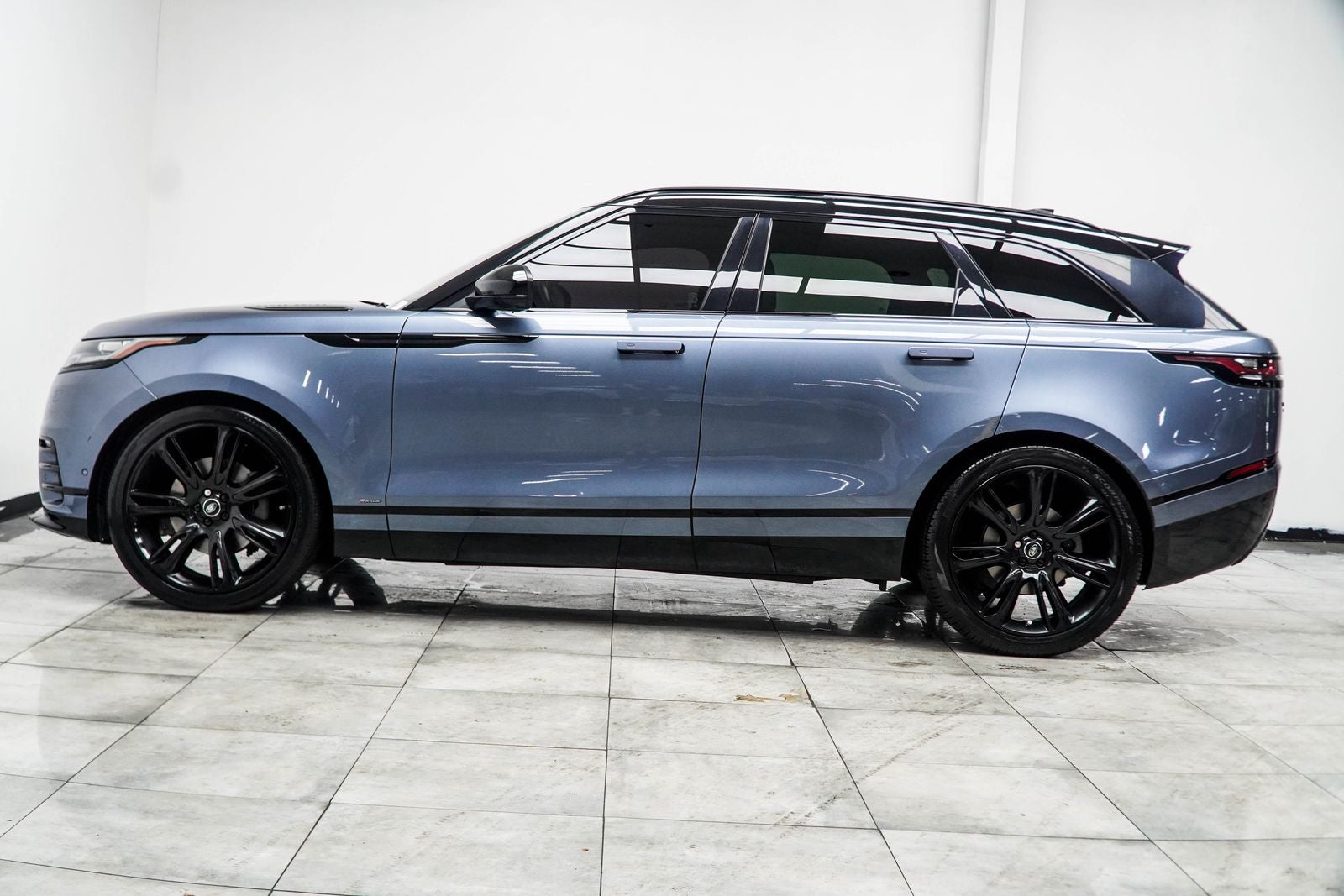 2020 Land Rover Range Rover Velar HSE R-Dynamic