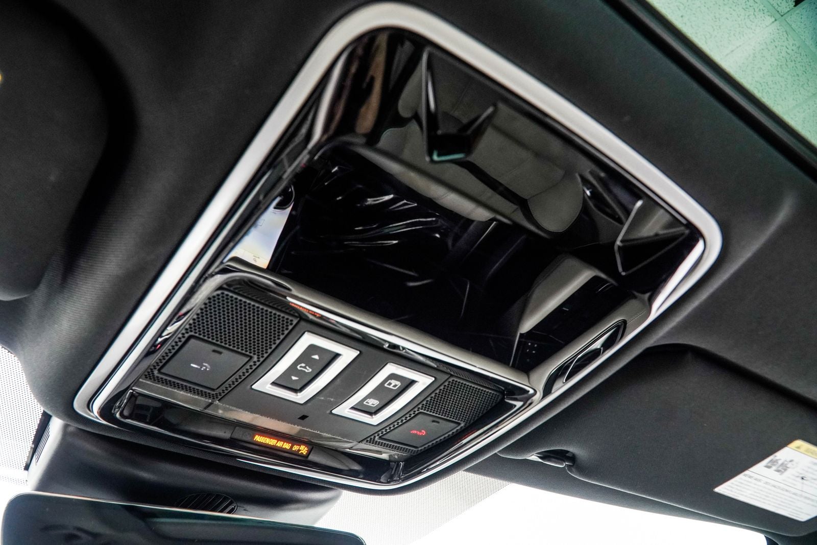 2020 Land Rover Range Rover Velar HSE R-Dynamic