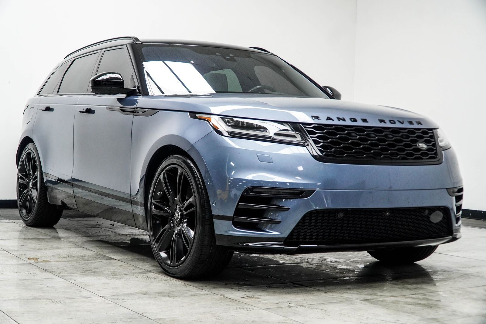 2020 Land Rover Range Rover Velar HSE R-Dynamic