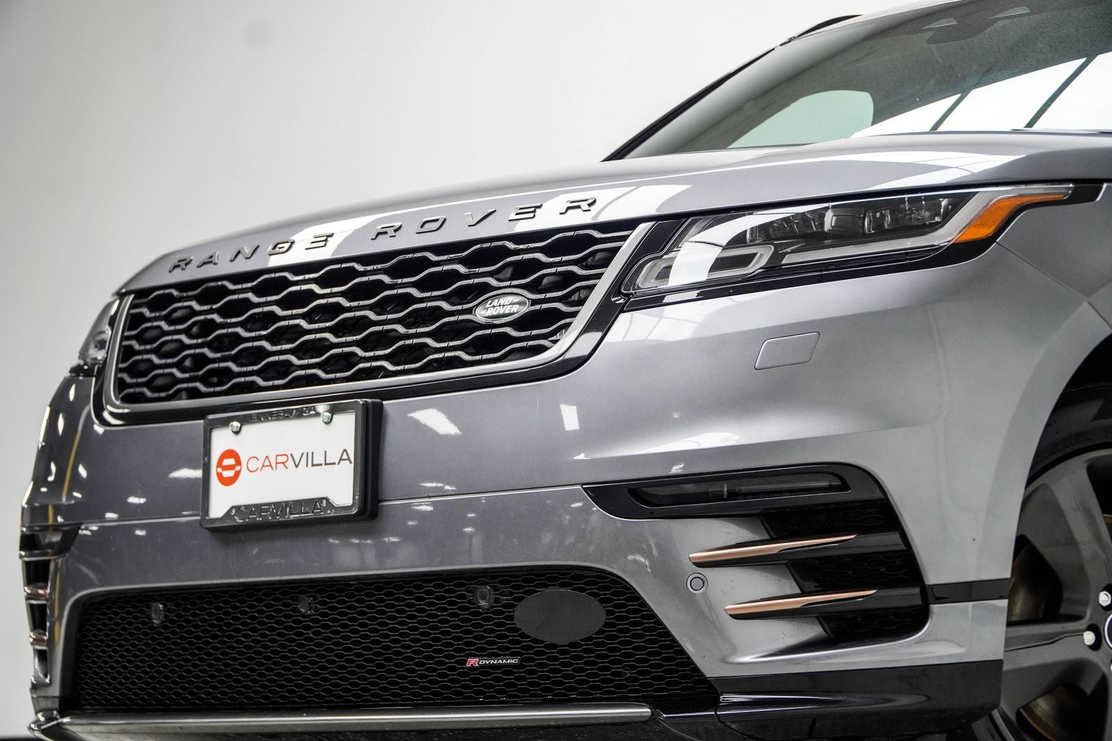 2022 Land Rover Range Rover Velar P250 R-Dynamic S