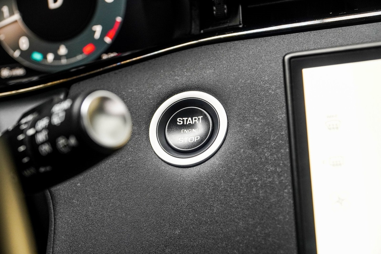 2024 Land Rover Range Rover Evoque Dynamic