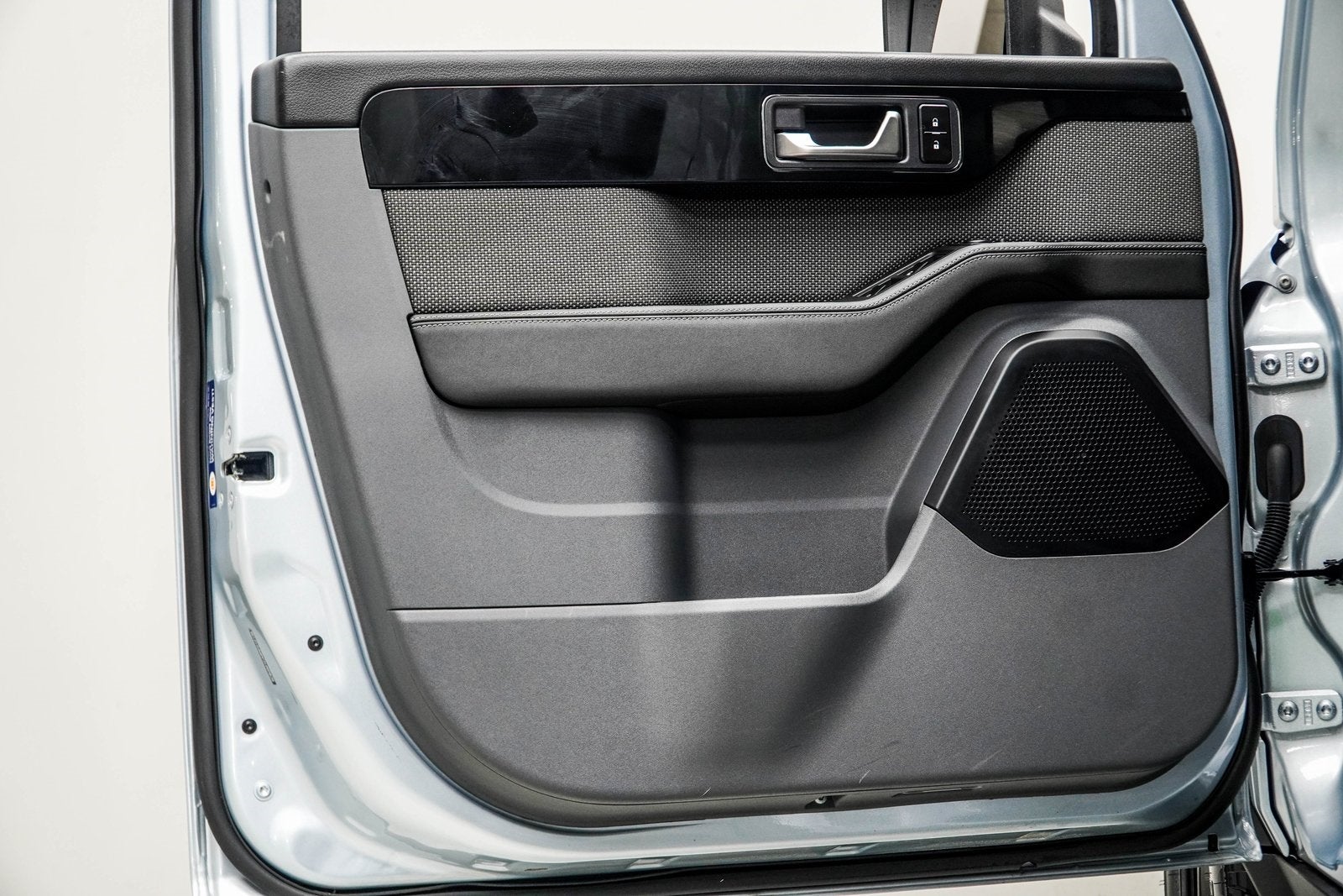 2024 INEOS Grenadier Base