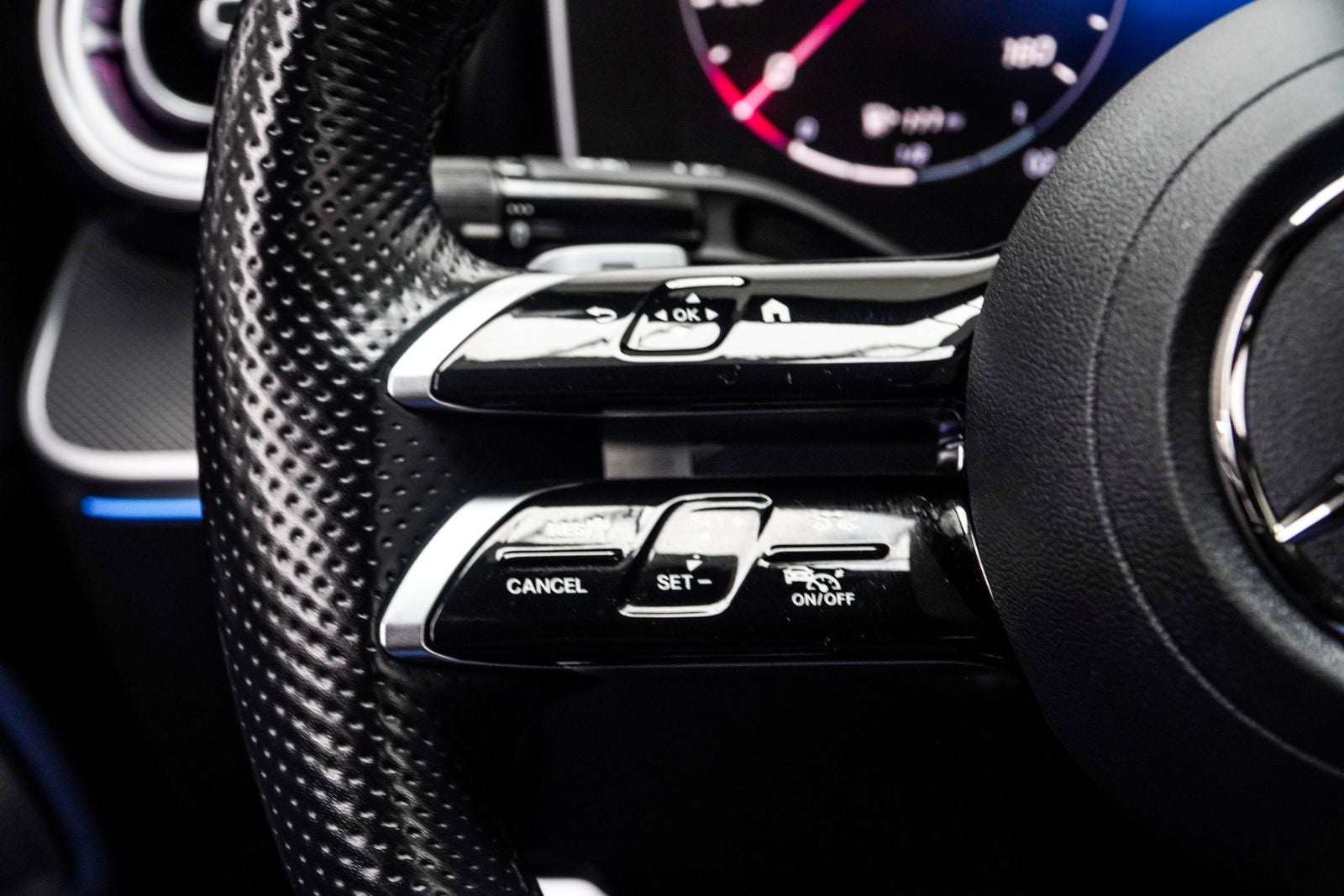 2025 Mercedes-Benz C-Class C 300 4MATIC®