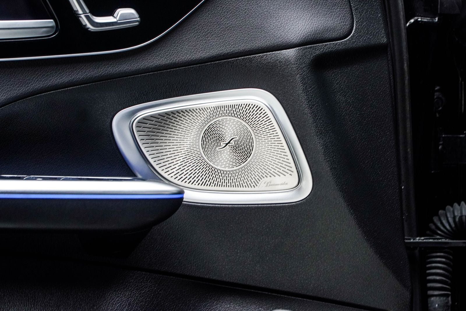 2025 Mercedes-Benz C-Class C 300 4MATIC®
