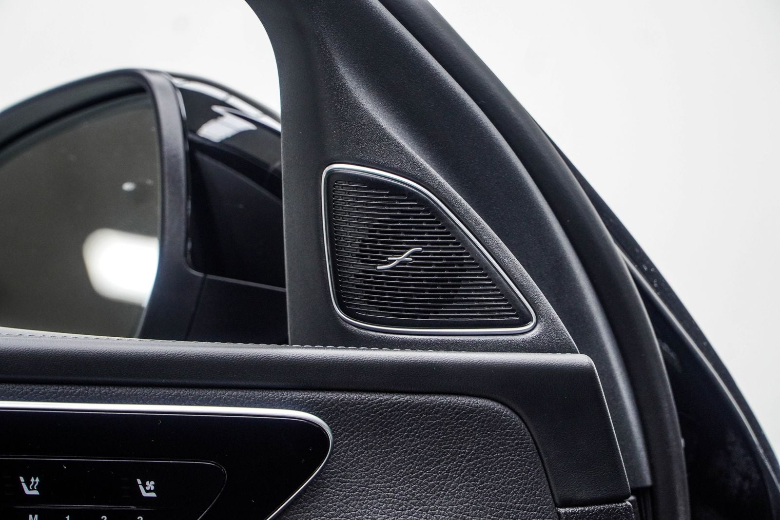 2025 Mercedes-Benz C-Class C 300 4MATIC®