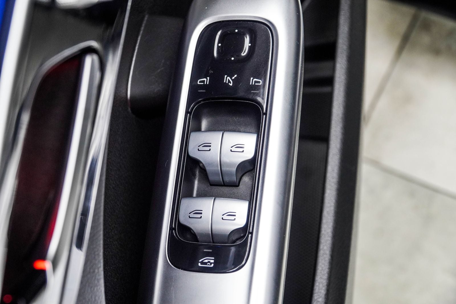 2025 Mercedes-Benz C-Class C 300 4MATIC®