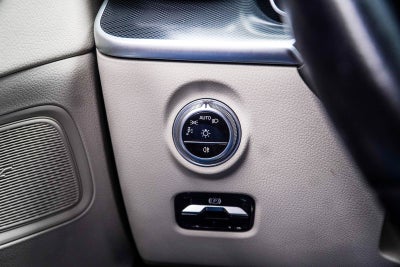 2025 Mercedes-Benz C-Class C 300 4MATIC®
