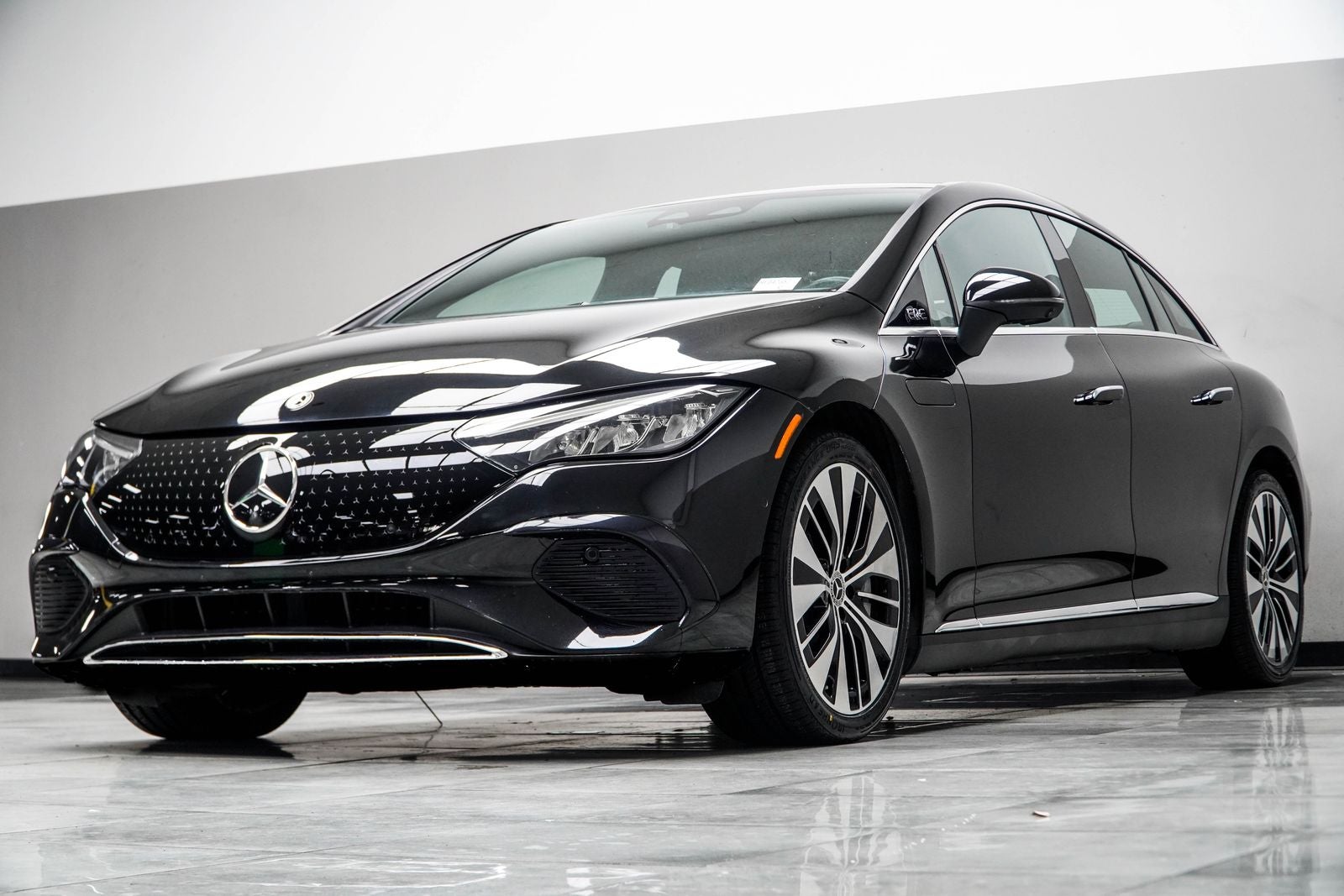 2024 Mercedes-Benz EQE 350 Sedan 4MATIC®